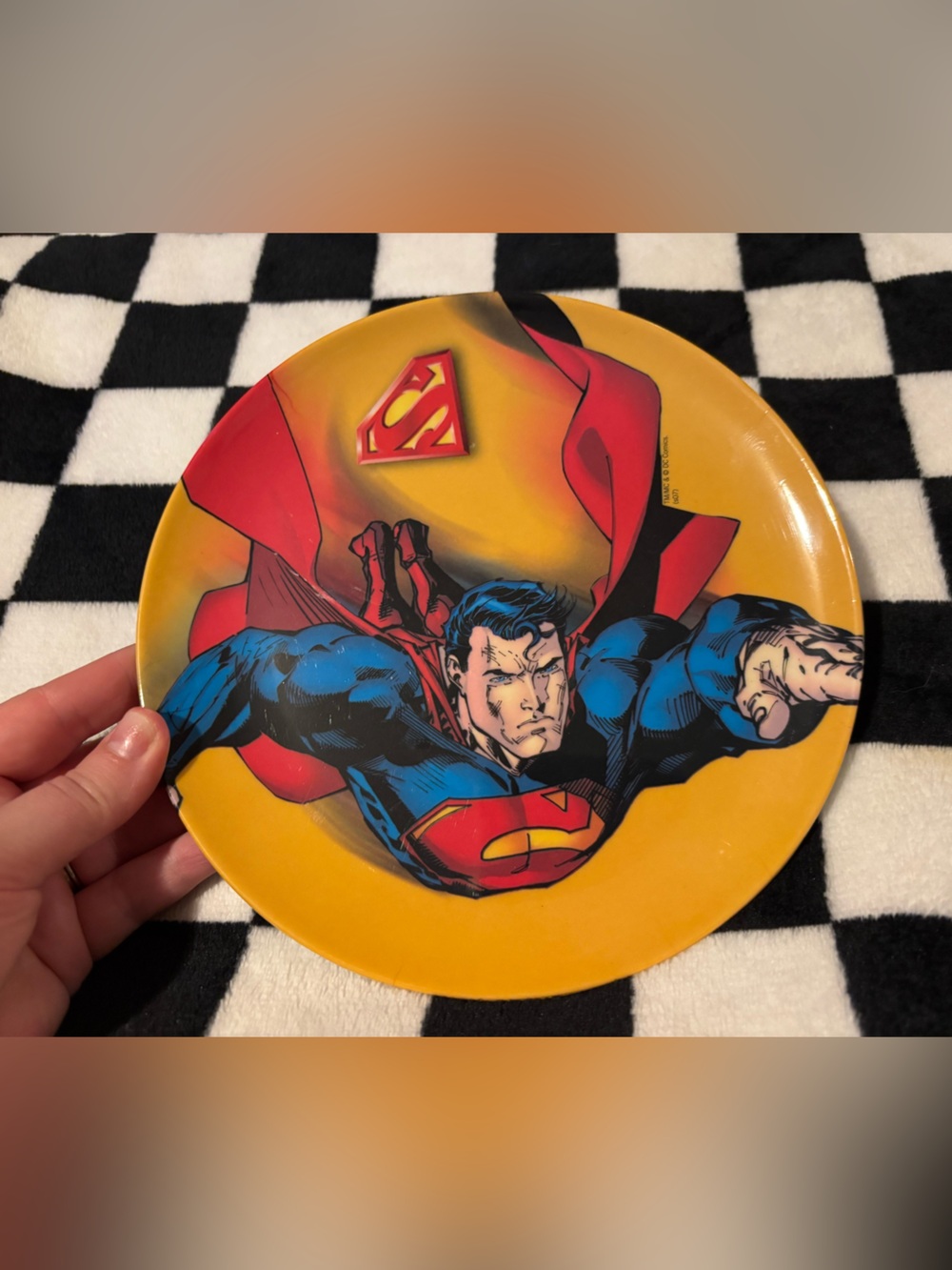 Plastic superman plate